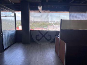 Oficina en venta en San Jerónimo Lídice