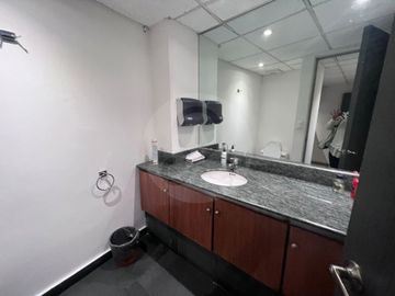 Oficina en venta en San Jerónimo Lídice