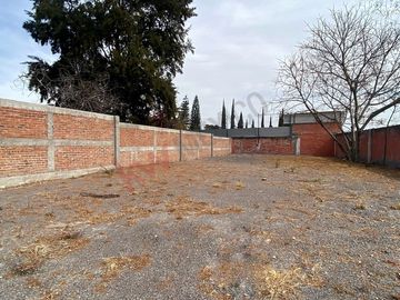 VENTA DE TERRENO COMERCIAL CELAYA SALVATIERRA 420 M2