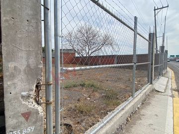 VENTA DE TERRENO COMERCIAL CELAYA SALVATIERRA 420 M2