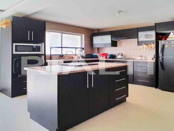 Se vende casa, dentro de Conjunto