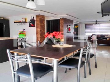 Se vende casa, dentro de Conjunto