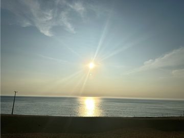 SE VENDE CASA DE 2 PISOS CON VISTA AL MAR EN PASAJE MAR MEDITERRANEO