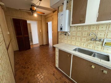 Departamento de 4 ambientes en Venta en Almagro