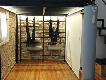 DEPARTAMENTO EN VENTA DE 4 AMBIENTES CON ESCRITORIO EN FAMOSO PASAJE GENERAL PAZ BARRIO COLEGIALES