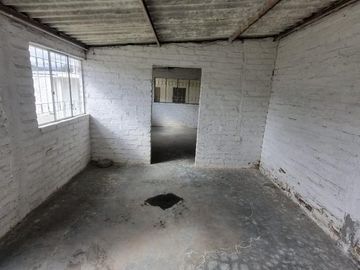 Casa en  Sector Tes Tolas, parroquia El Ángel , cantón Espejo Carchi - Espejo 499,59 m²
