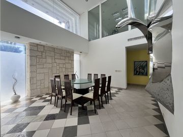 CASA EN ESQUINA EN VENTA Y RENTA EN LA COLONIA MÉXICO