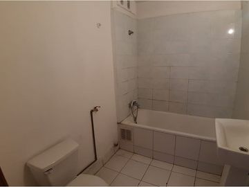 Amplio departamento en venta, Santiago