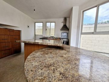 Casa Sola en Venta en Mexicaltzingo, Estado de México