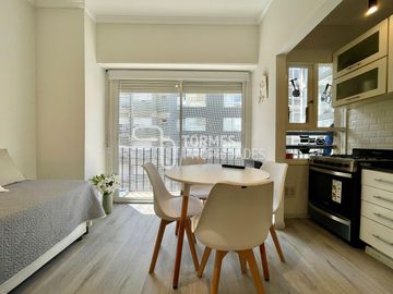 VENTA Departamento 2 ambientes con balcon - Plaza Colon Mar del Plata