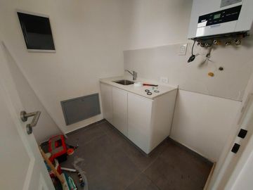 Casa en venta - 3 Dormitorios 5 Baños - 946mts2 - Escobar