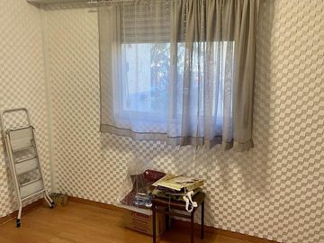 3 ambientes - Venta Directa - A mts de la estación y de Escalada Centro
