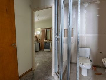 DEPARTAMENTO - VENTA - 5 AMBIENTES - REFACCION EN PROCESO - BALCON - BELGRANO