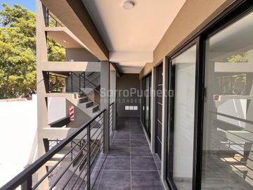 Venta departamento 2 ambientes en Morón ( 1ºB)