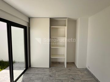 Venta departamento 2 ambientes en Morón ( 1ºB)