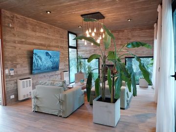 Casa con pileta y vista al golf, en Isla del Golf, Pinamar