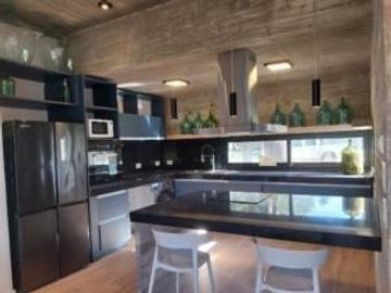 Casa con pileta y vista al golf, en Isla del Golf, Pinamar