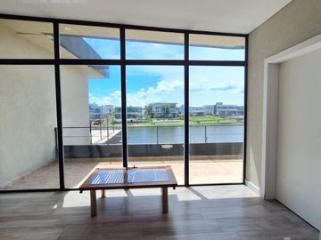 Casa en venta - Marinas