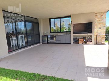 Casa en venta - Marinas