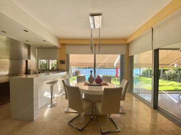 Casa - El Golf