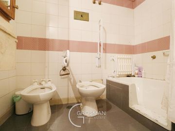 Venta - Departamento - 4 Ambientes - Terraza - Caballito