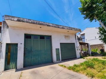 VENTA CASA C/LOCAL 3 AMB 263 M2 VALENTIN ALSINA