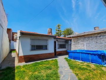 VENTA CASA C/LOCAL 3 AMB 263 M2 VALENTIN ALSINA