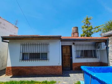 VENTA CASA C/LOCAL 3 AMB 263 M2 VALENTIN ALSINA