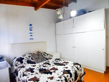 VENTA CASA C/LOCAL 3 AMB 263 M2 VALENTIN ALSINA
