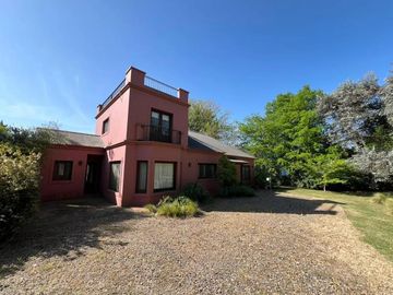 Casa En Venta En La Cañada Polo Club