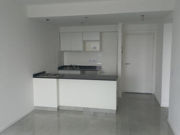 Departamento en Alquiler, con Cochera, en Torre Plaza Brickell - Tigre - GBA Norte
