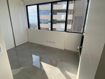 Departamento en Alquiler, con Cochera, en Torre Plaza Brickell - Tigre - GBA Norte