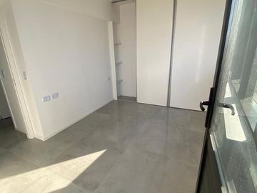 Departamento en Alquiler, con Cochera, en Torre Plaza Brickell - Tigre - GBA Norte