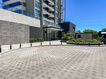 Departamento en Alquiler, con Cochera, en Torre Plaza Brickell - Tigre - GBA Norte