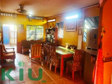 i023130 – Venta de casa- Yarinacocha