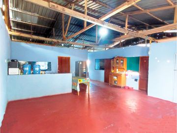 i023102 - Venta Casa – Yarinacocha