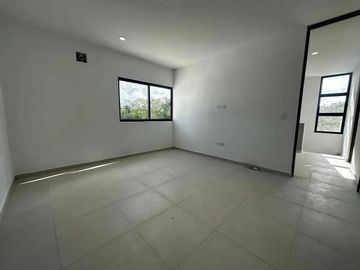 CASA ENTREGA INMEDIATA| Recámara en planta baja| alberca