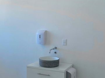 CONSULTORIO EN VENTA EN TORRES MEDICAS 3, JARDINES DE SAN MANUEL, PUEBLA.