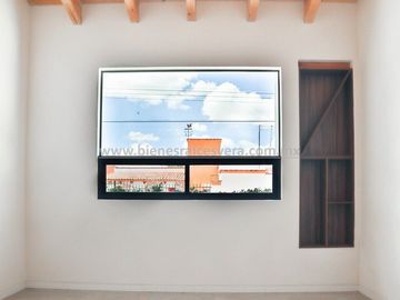 CASA EN PRE- VENTA EN TEQUISQUIAPAN KINTAS. Nena
