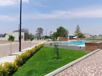CASA EN PRE- VENTA EN TEQUISQUIAPAN KINTAS. Nena