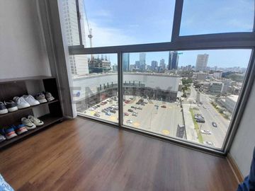 Alquilo Dpto Amoblado 1 Dorm con Cochera - Santa Catalina Zona Centrica