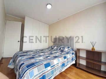 Alquilo Dpto Amoblado 1 Dorm con Cochera - Santa Catalina Zona Centrica
