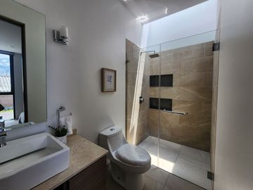 CASA EN VENTA EN TOLUCA MODELO TINTORETTO