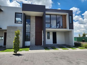 CASA EN VENTA EN TOLUCA MODELO TINTORETTO