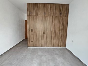 RESIDENCIA EN ZONA NORTE DE VILLA DE ÁLVAREZ, 3 RECÁMARAS, 3 BAÑOS.
