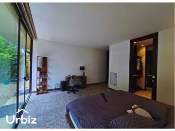 Vendo Casa de 387m + Jardin + Terraza en Santa Barbara Alta