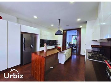 Vendo Casa de 387m + Jardin + Terraza en Santa Barbara Alta