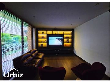 Vendo Casa de 387m + Jardin + Terraza en Santa Barbara Alta