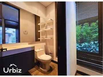 Vendo Casa de 387m + Jardin + Terraza en Santa Barbara Alta