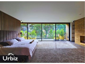 Vendo Casa de 387m + Jardin + Terraza en Santa Barbara Alta
